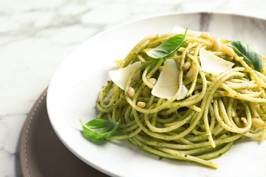 Basil pesto pasta sauce 